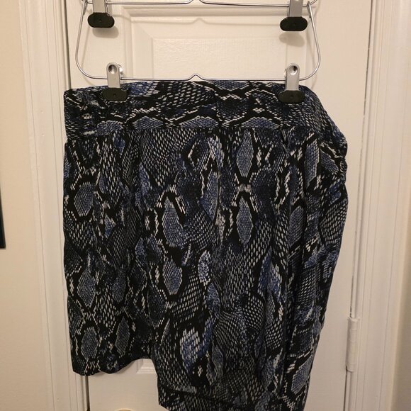 New York & Company Snakeskin print skirt - Picture 1 of 2